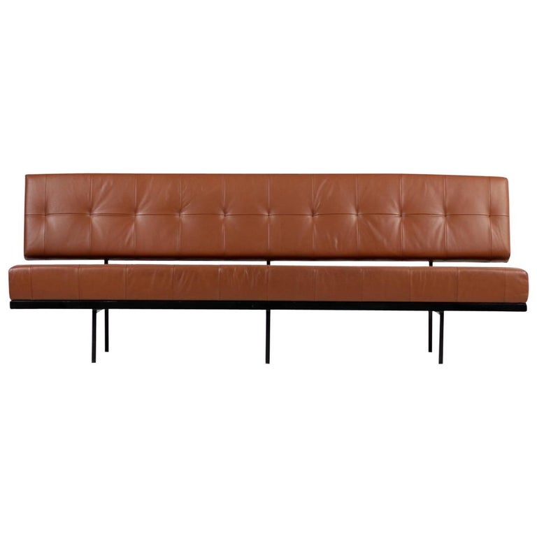 Beautiful 1960s Florence Knoll Custom Daybed Sofa Cognac Leather Mid Century Beautiful 1960s Florence Knoll Custom Daybed Sofa Cognac Leather Mid Century