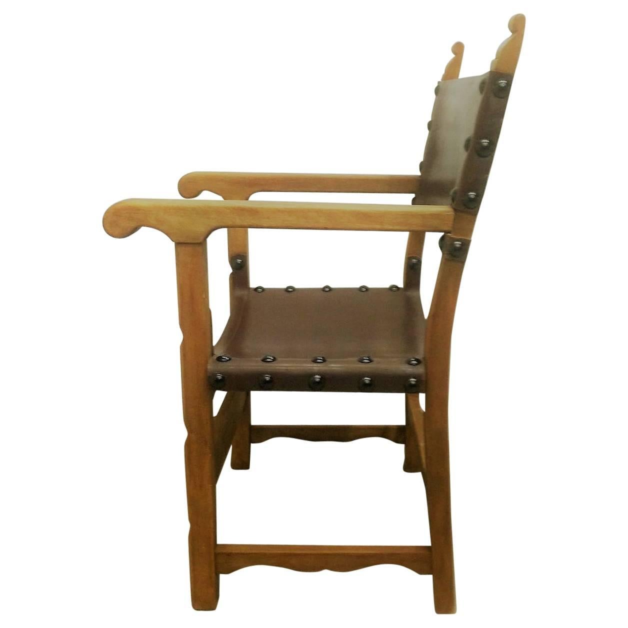 Spanischer Sessel aus dem 19. Jahrhundert