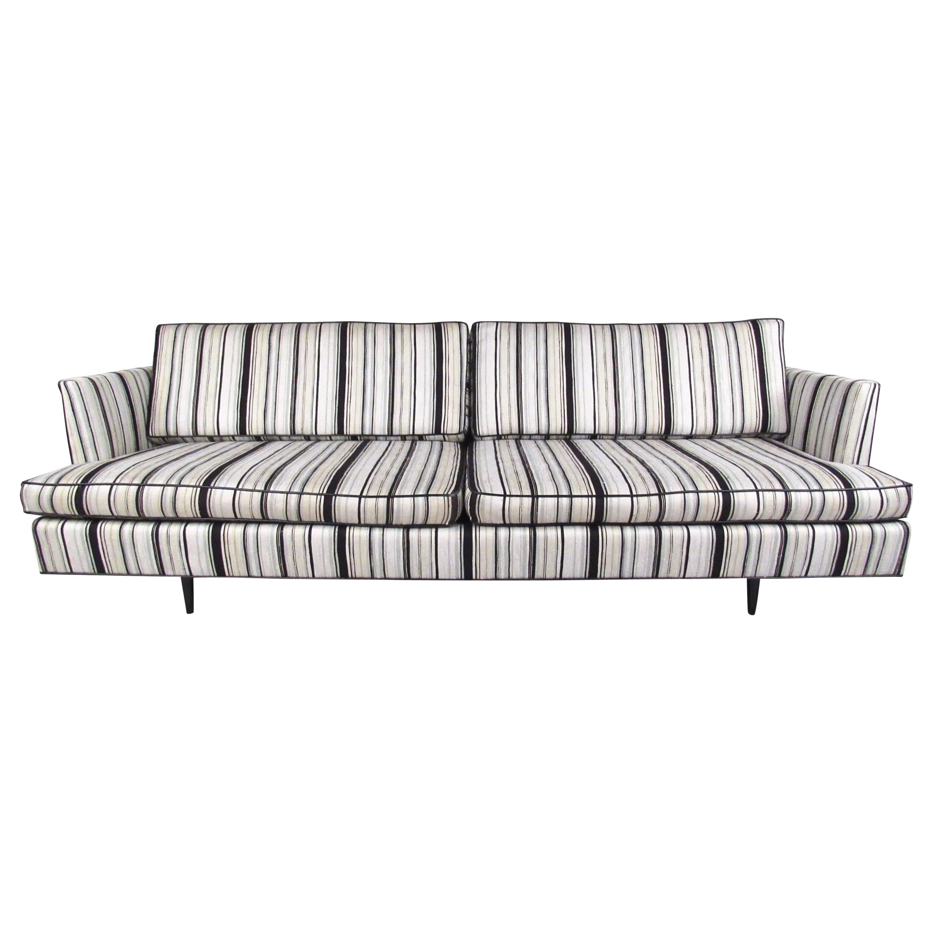 Modernes sofa aus der mitte des jahrhunderts von Dunbar