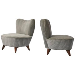 Pair of Lounge Chairs by Vladimir Kagan 11