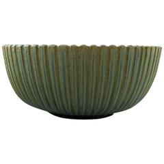 Arne Bang Pottery Bowl Stamped AB 122, Denmark, 1940s.