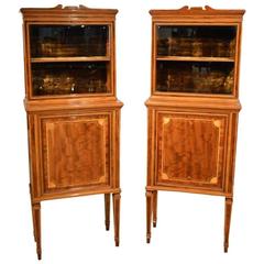 Fine Quality Pair of Fiddleback Mahogany Edwardian Period Inlaid Cabinets 1