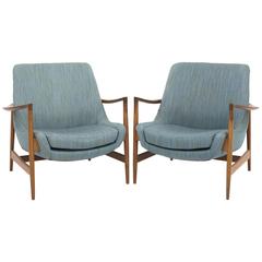 Pair of Elizabeth Chairs by Ib Kofoed-Larsen
