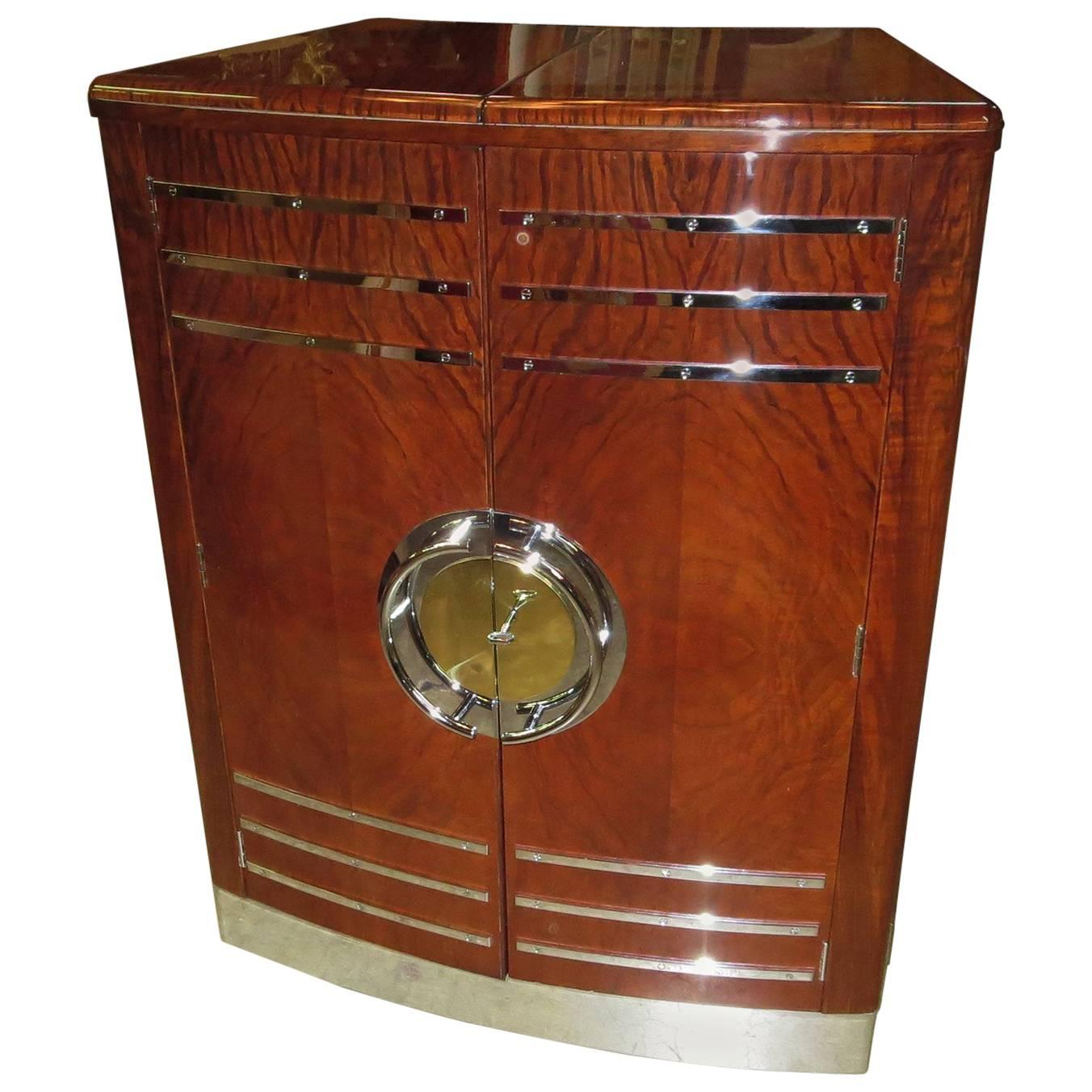 Art Deco Expanding Cocktail Cabinet and Bar