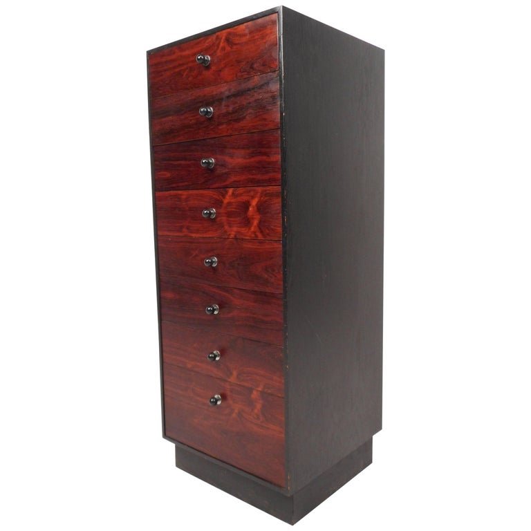 Mid Century Modern Eight Drawer Linen Chest By David Parmelee For