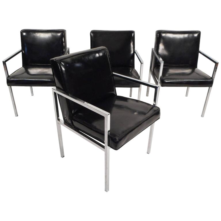 Set Of Mid Century Modern Vinyl And Chrome Dining Chairs For At Set Of Mid Century Modern Vinyl And Chrome Dining Chairs For