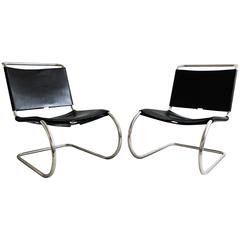 Pair of Mies Van Der Rohe Knoll Side Lounge Chairs
