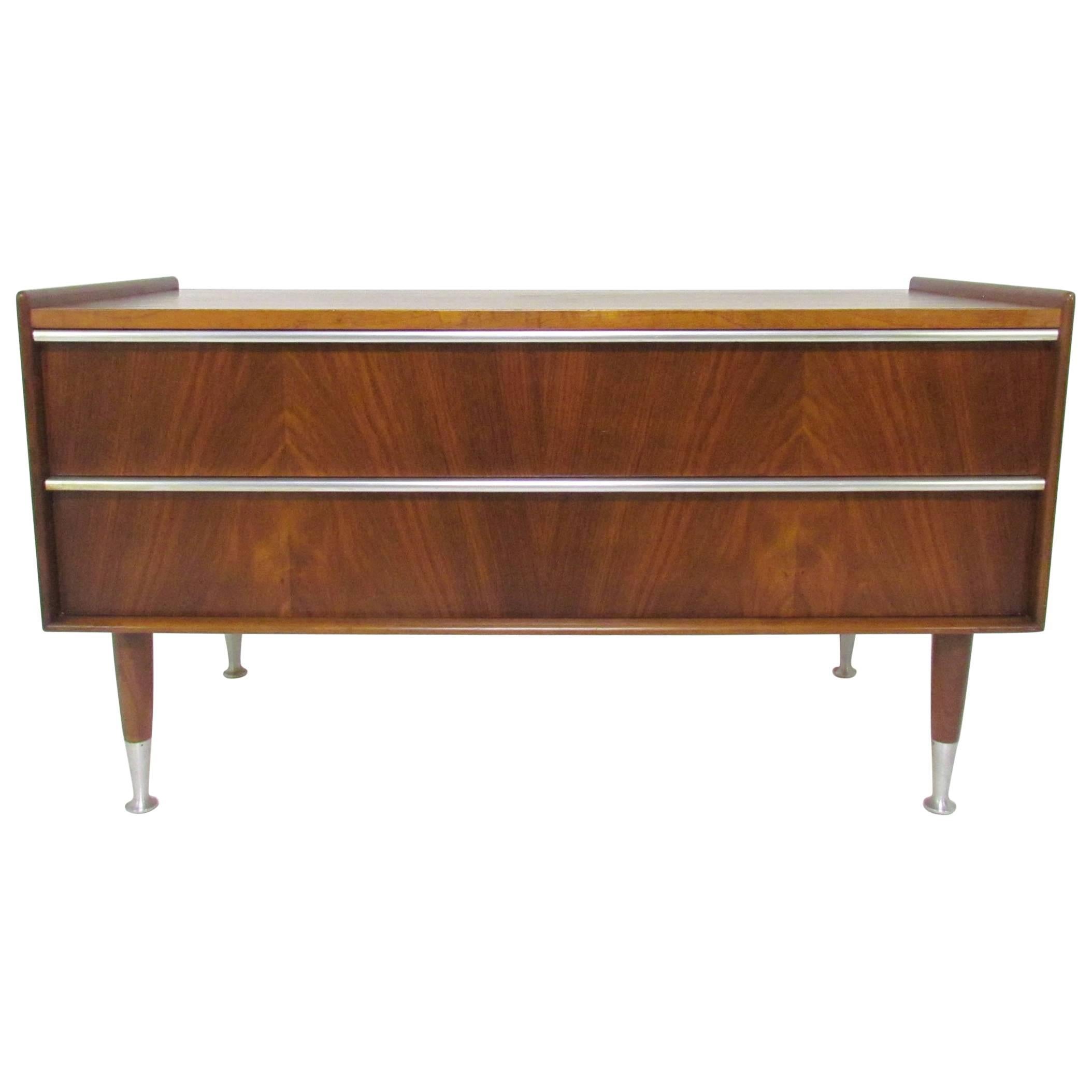 Mid-Century Modern Blanket Chest/Bench in Walnut and Aluminium by Edmond Spence