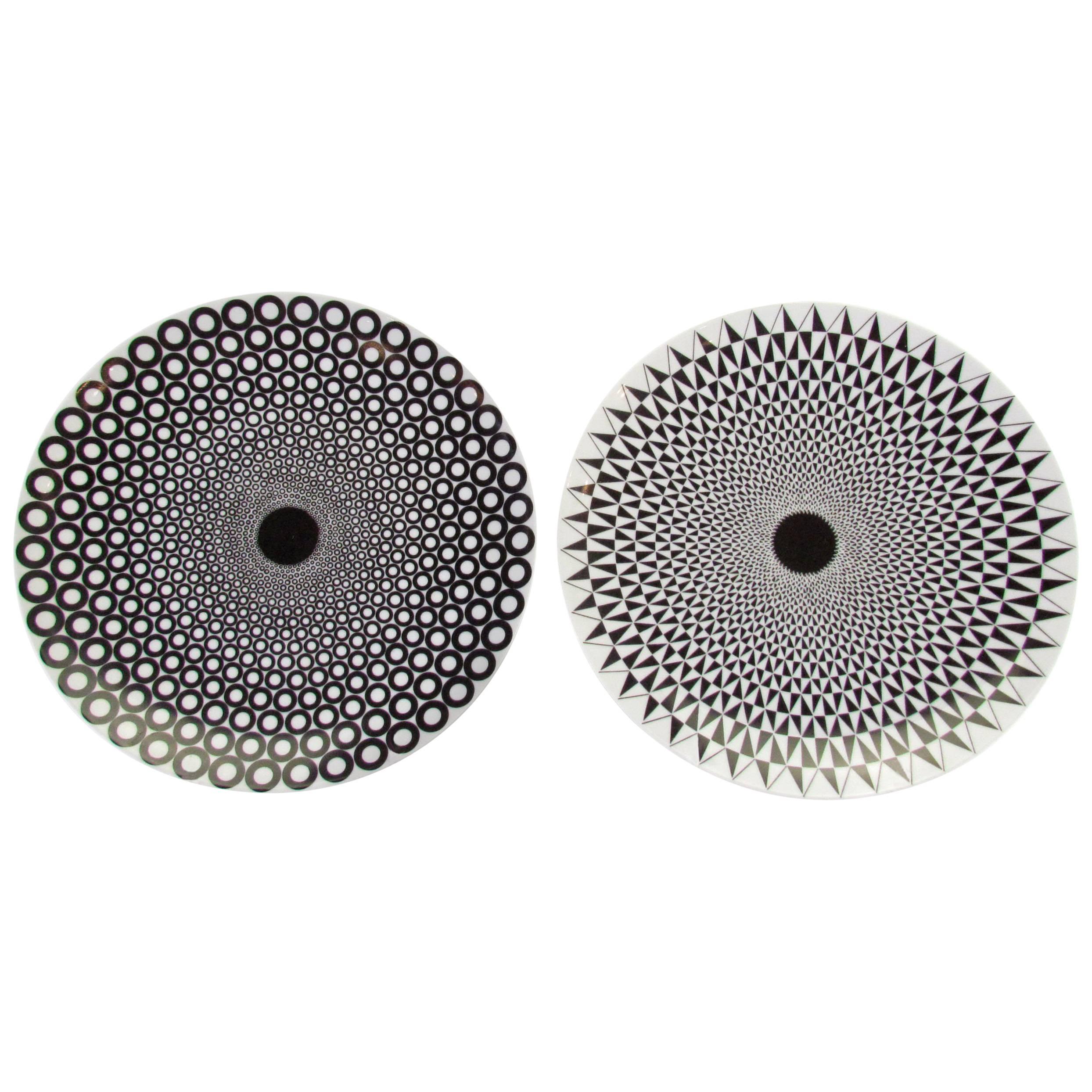 Two Piero Fornasetti Op Art Wall Plates, Egocentrismo Series