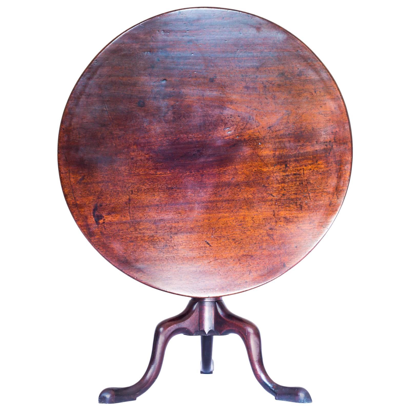 Fine Mid-18th Century English George II Mahogany Circular Tripod Table