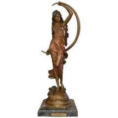Signed Bronze of Graceful Woman Fifure