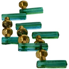 Juego de siete tiradores de puerta de cristal de Murano verde y azul