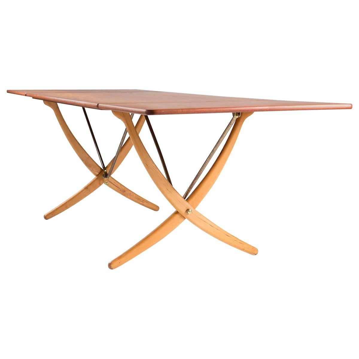 Midcentury Hans Wegner Drop-Leaf Table AT-304