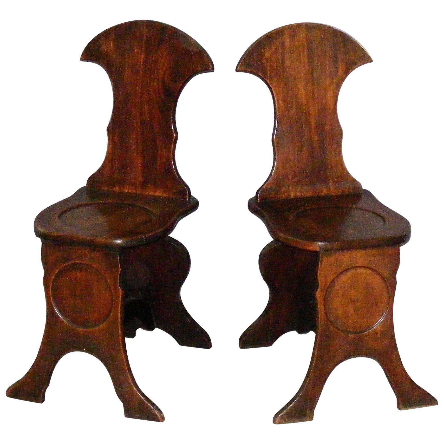 Chippendale Georgian 18th Century Pair of Hall Chairs in Mahogany For Sale