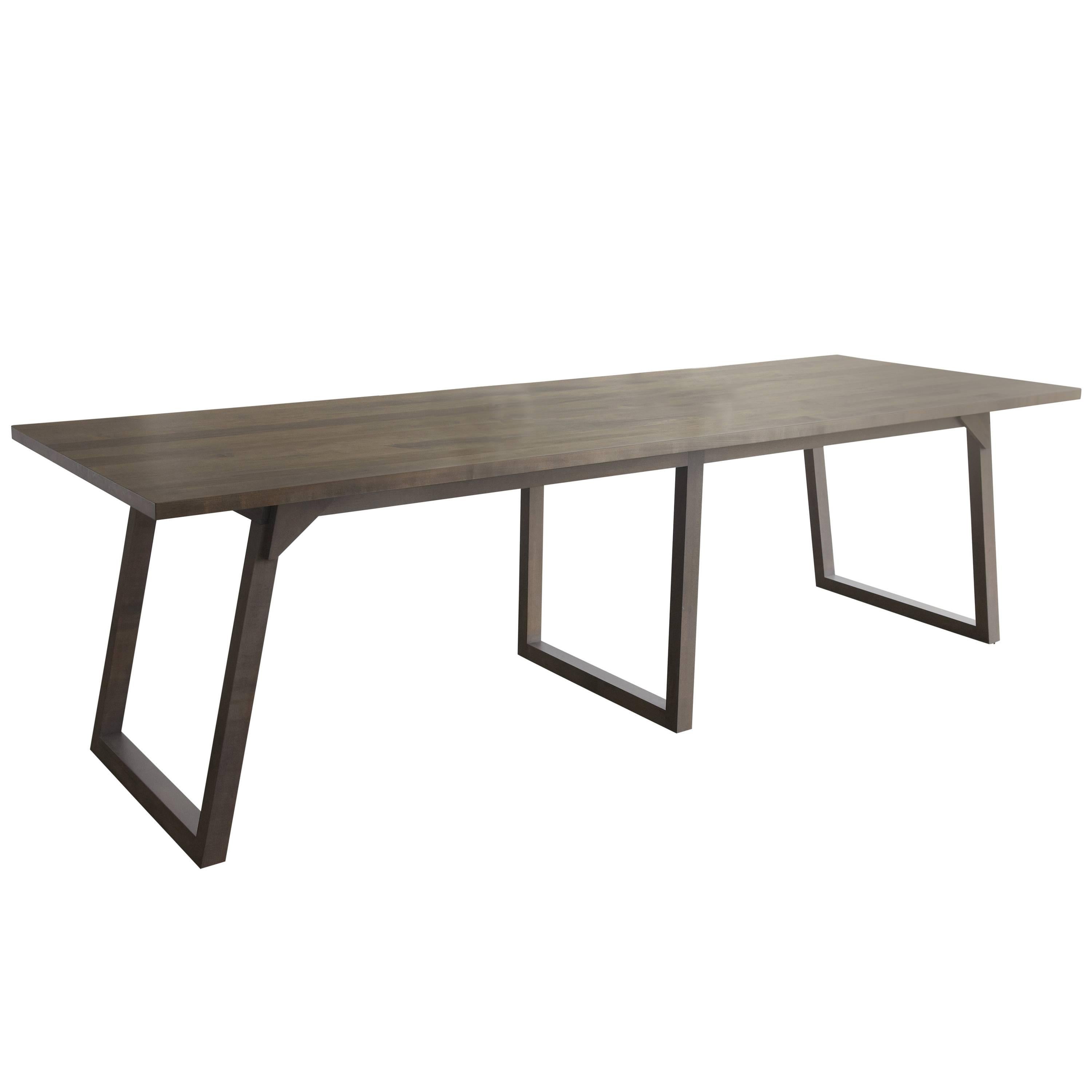 Familj Solid-Wood Dining Table in Oxidized Maple For Sale