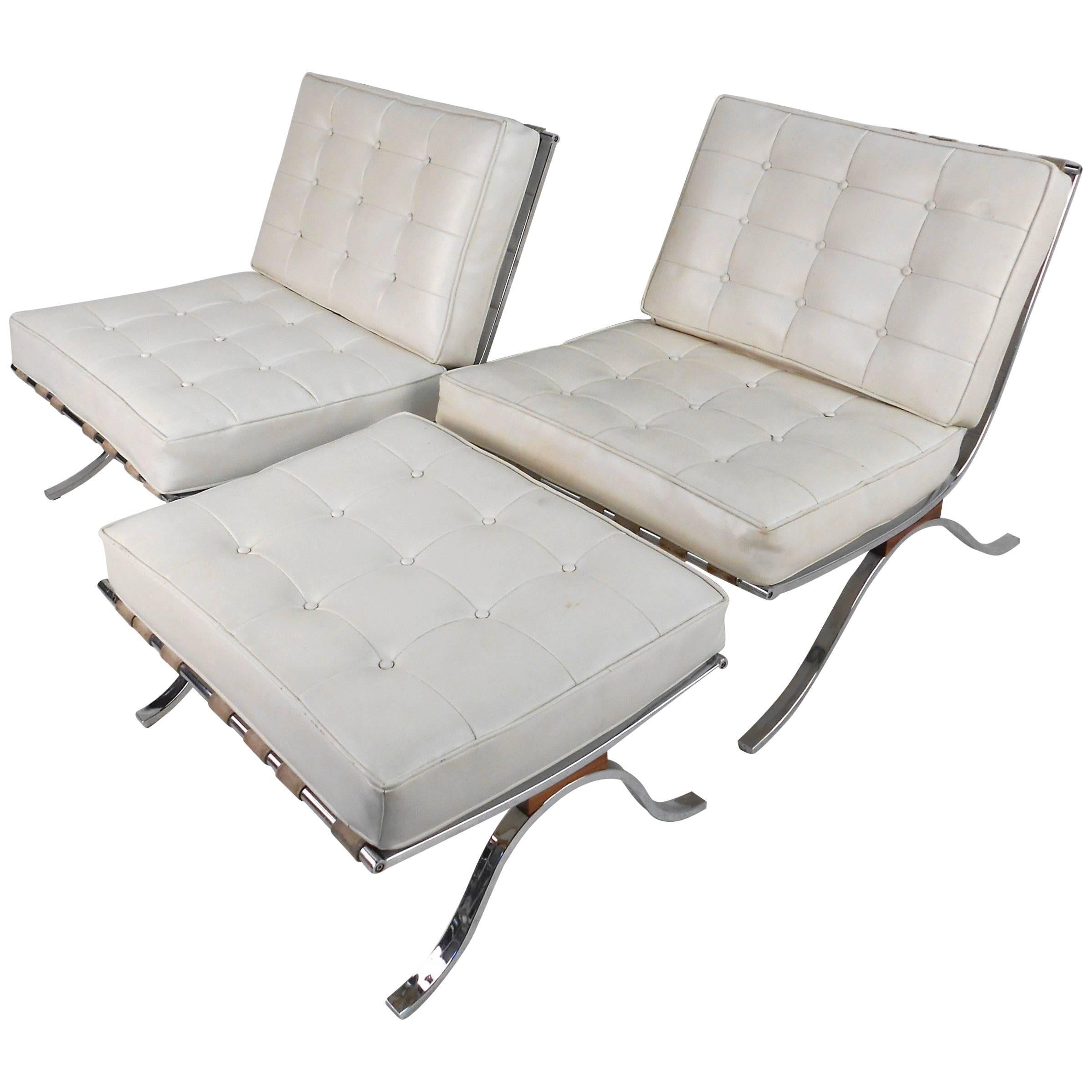 Pair of Vintage Modern Barcelona Style Lounge Chairs by Selig
