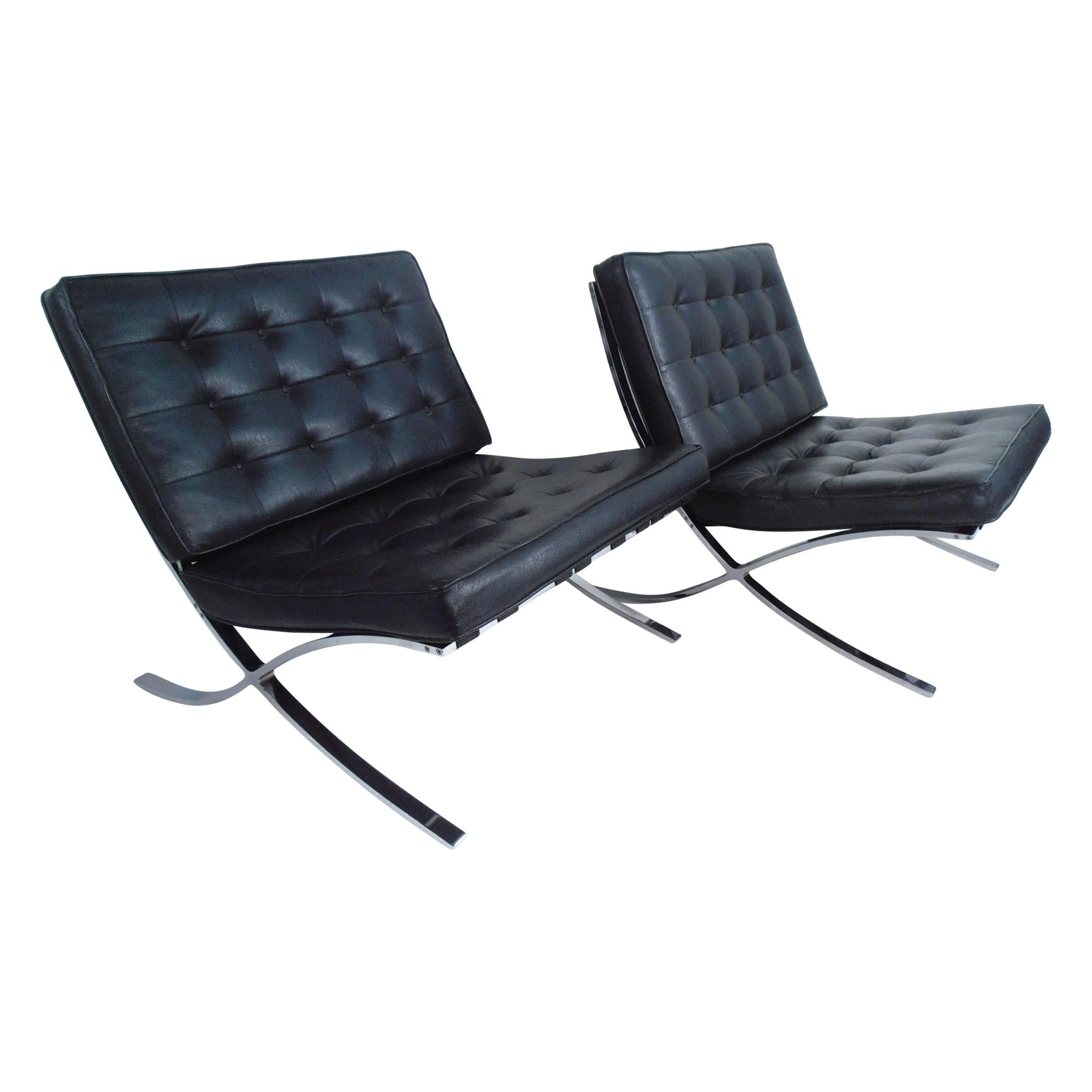 Contemporary Modern Barcelona Chairs in the Style of Mies van der Rohe