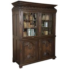 19th Century French Louis XIV Hand-Carved Oak Bookcase ~ Vitrine, circa 1880s 1