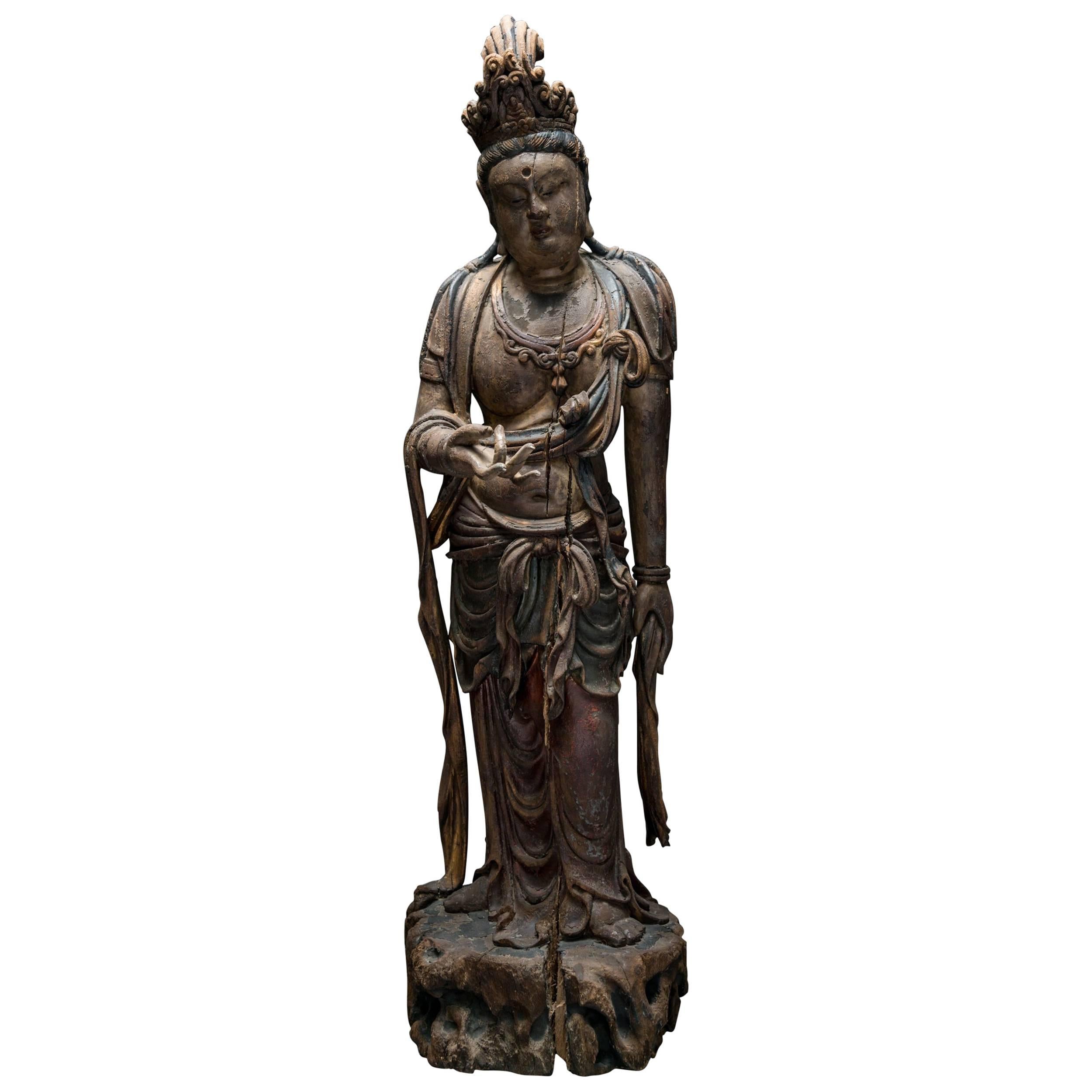 Ming Dynasty Lacquered Wood Sculpture of Guanyin For Sale