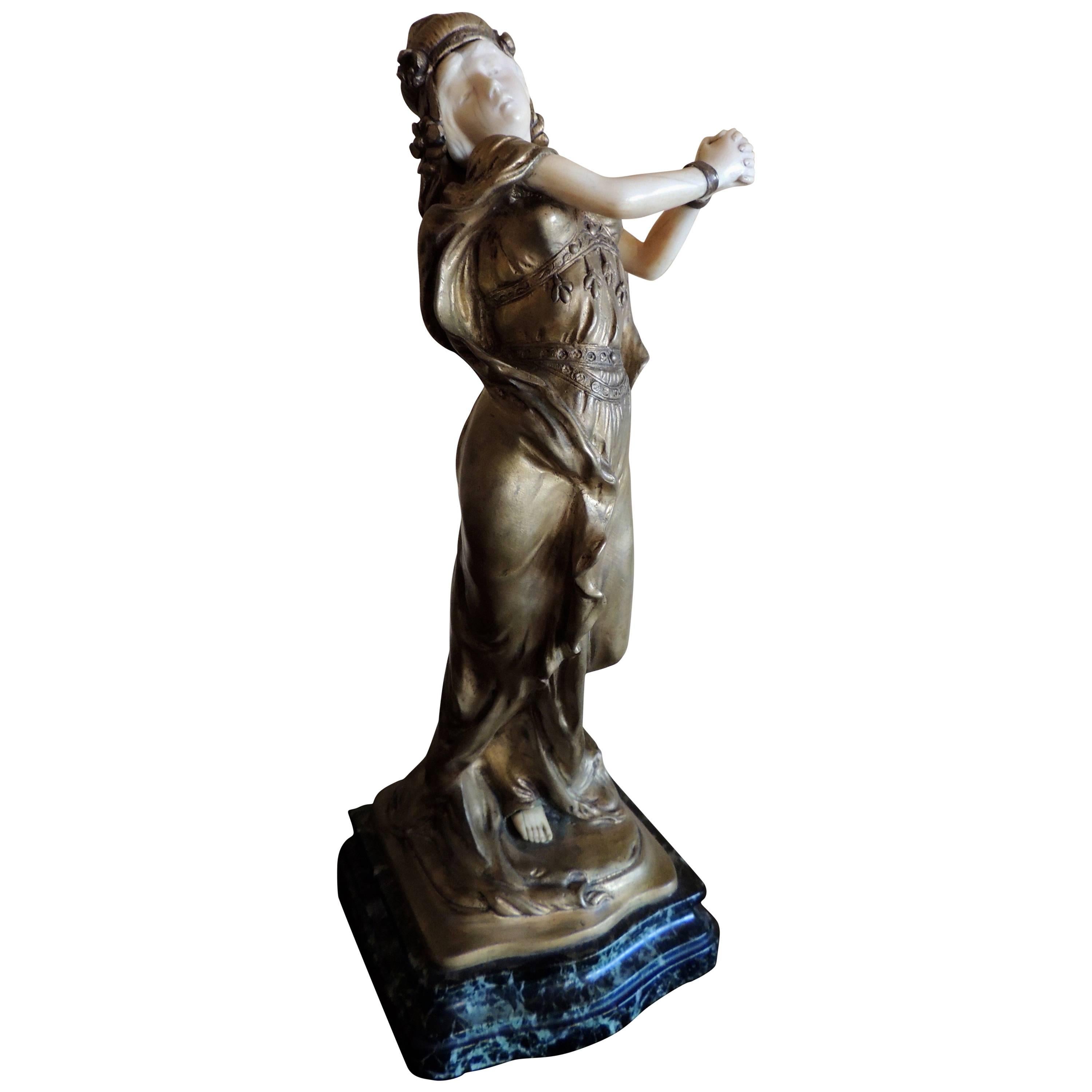 Art Nouveau Bronze Sculpture of "Heroine" by théophile François Somme For Sale