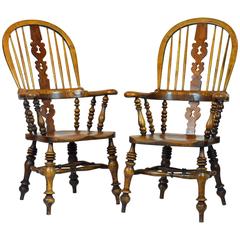 Pair of 19th Century English Yew and Elmwood High Splat Back Windsor Armchairs