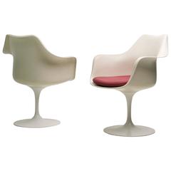 Rare Early 1950s Set of Two Saarinen Model 150 Tulip Armchairs 12