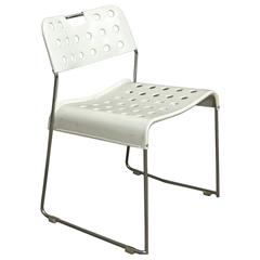 1971, Rodney Kinsman, Set White Omstak Stacking Chairs 9