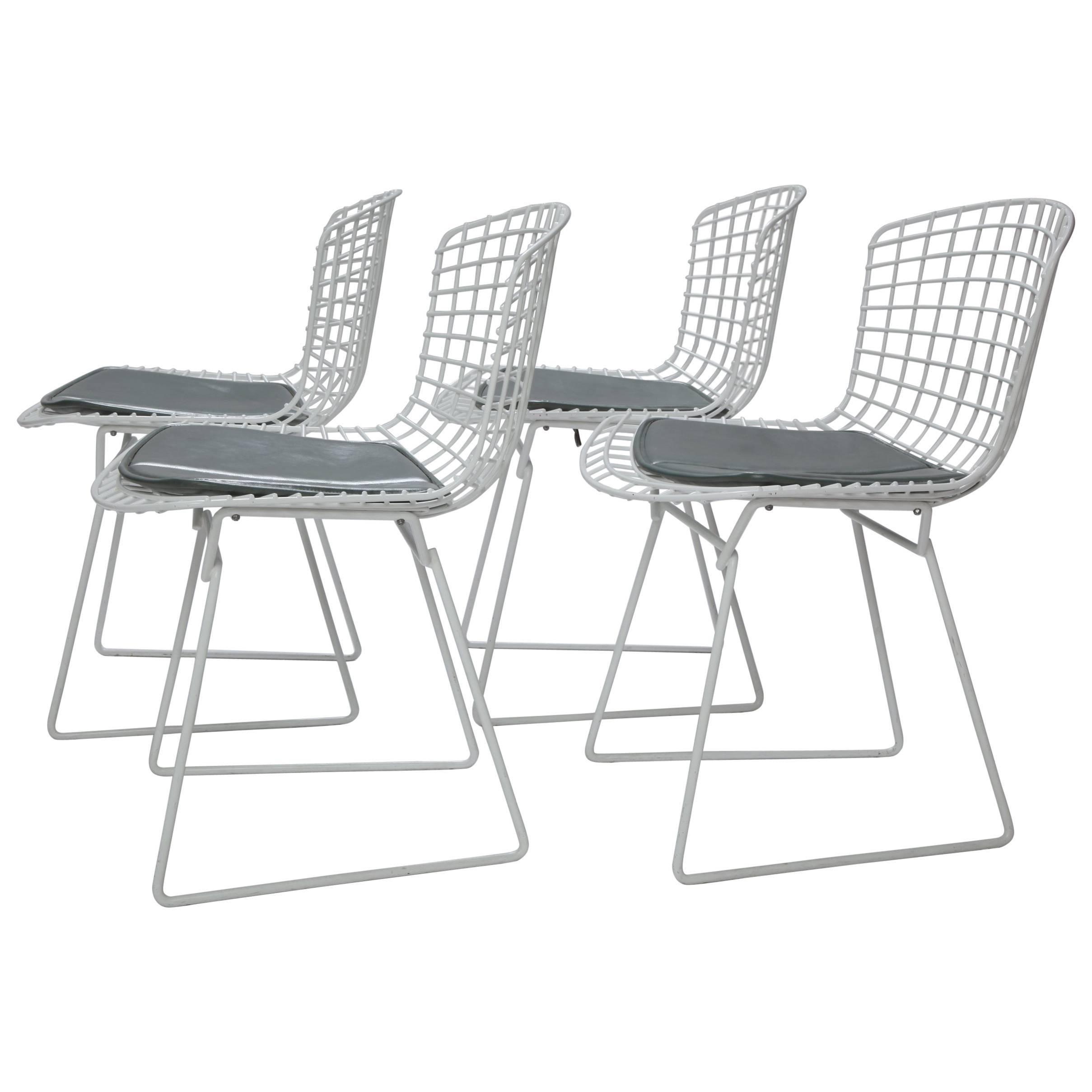 Four Harry Bertoia for Knoll Wire Chairs with Original Seat Pads, USA, 1960s