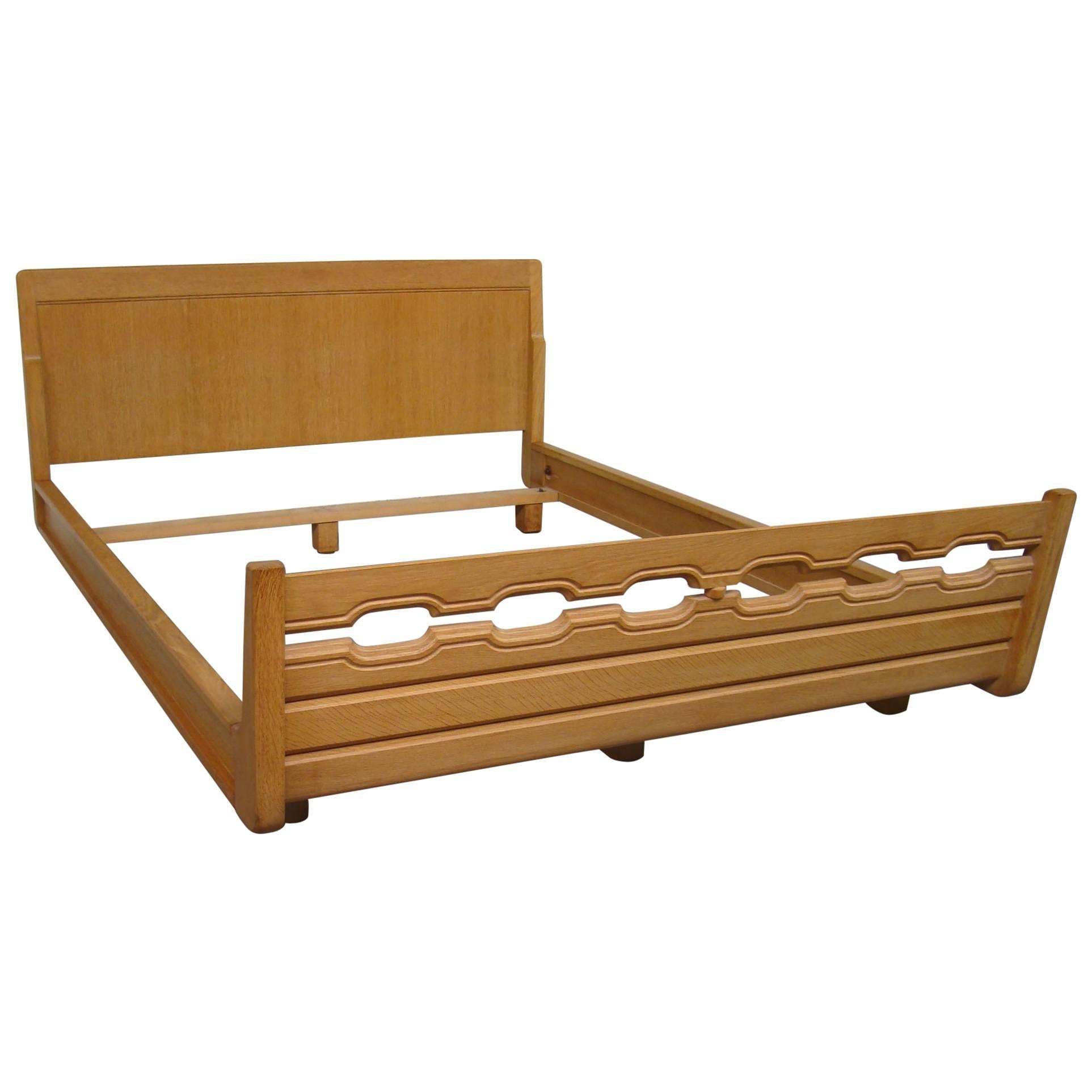 Guillerme et Chambron, Oak Bed Frame circa 1970, Edition Votre Maison For Sale