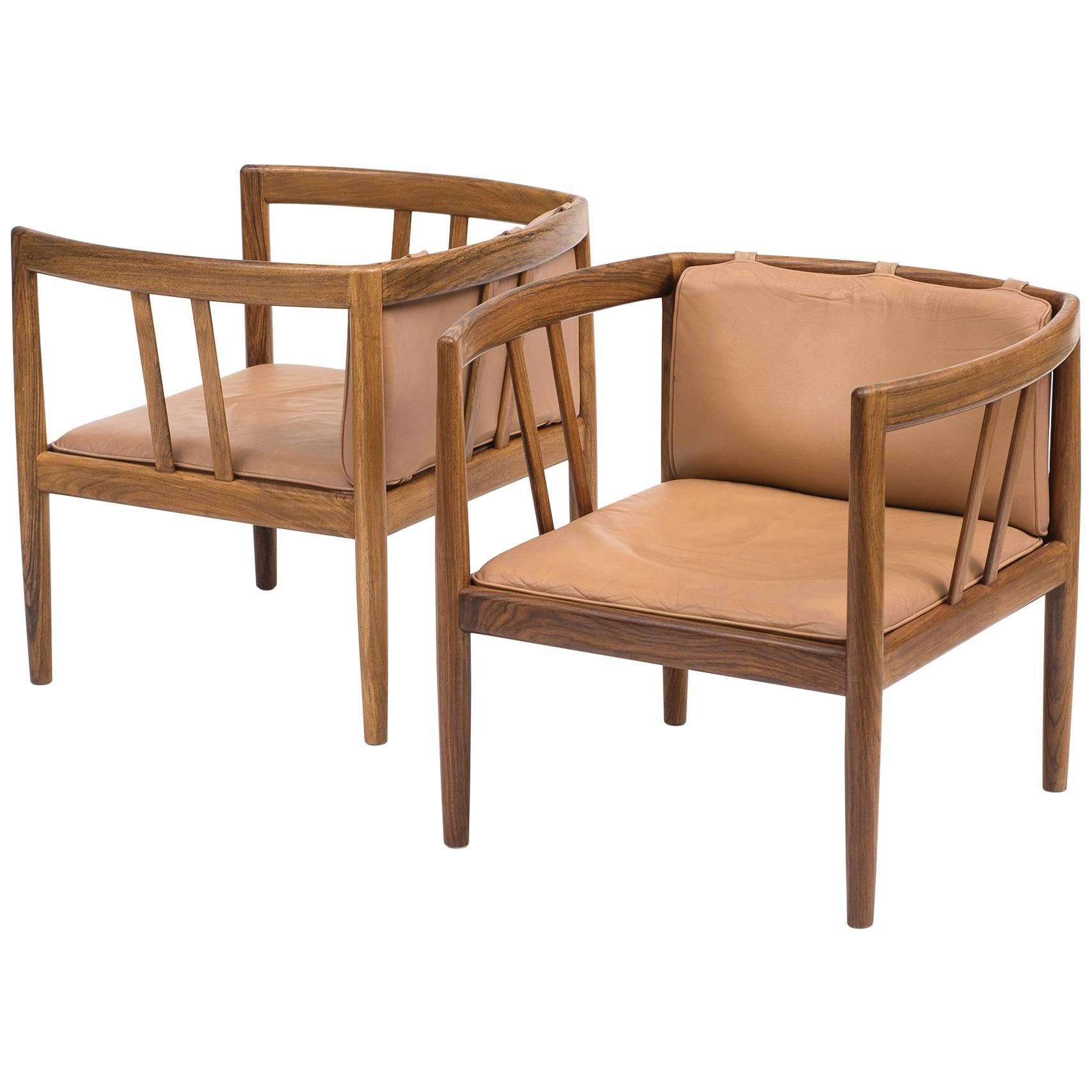Pair of Elegant Rosewood and Leather Lounge Chairs by Illum Wikkelso, 1960s