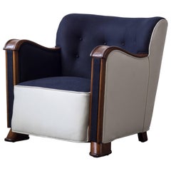 Two-Tone Easy Chair with Mahogany Frame