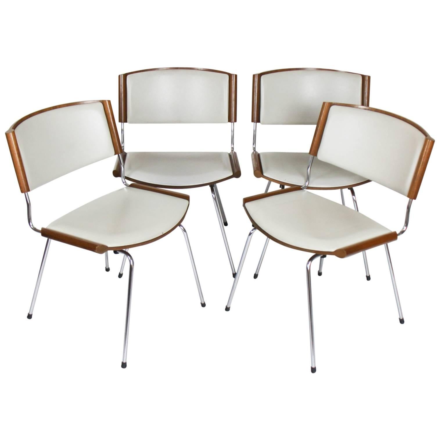 Set of Four M150 Dining Chairs by Nanna Ditzel for Kolds Savvaerk, Denmark, 1958 For Sale
