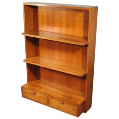 Librería de madera maciza de cerezo, Italia, hacia 1950-1960