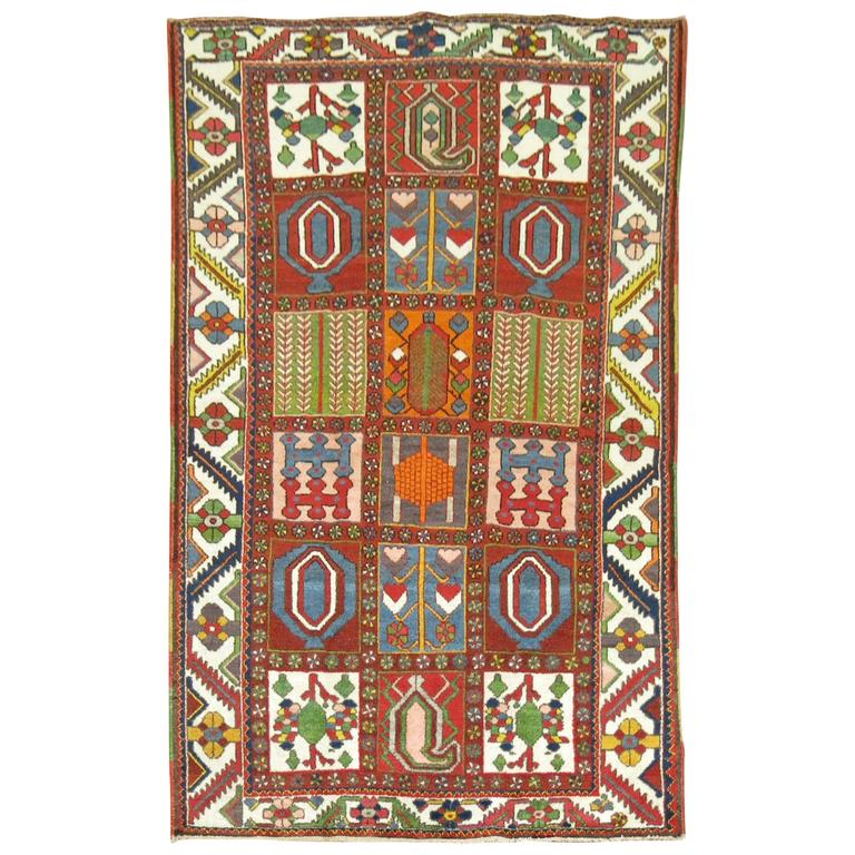 Vintage Persian Bakhtiari Carpet For Sale at 1stdibs