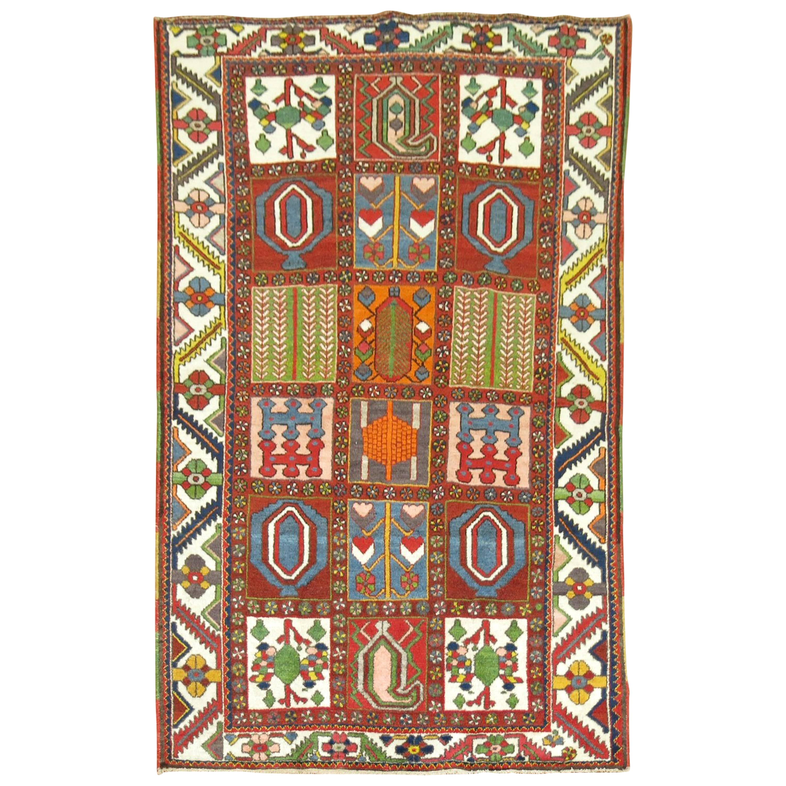 Persischer Bakhtiari-Teppich, Vintage im Angebot