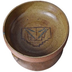 Vintage Ceramic Pottery Dish Signed, Mid-Century Vintage Ceramic Pottery Dish Signed, Mid-Century