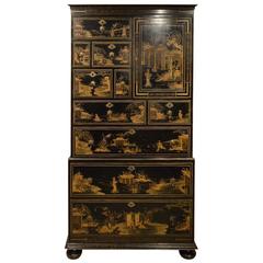 Stunning Quality Highly Decorative Chinoiserie Lacquered Chest on Chest