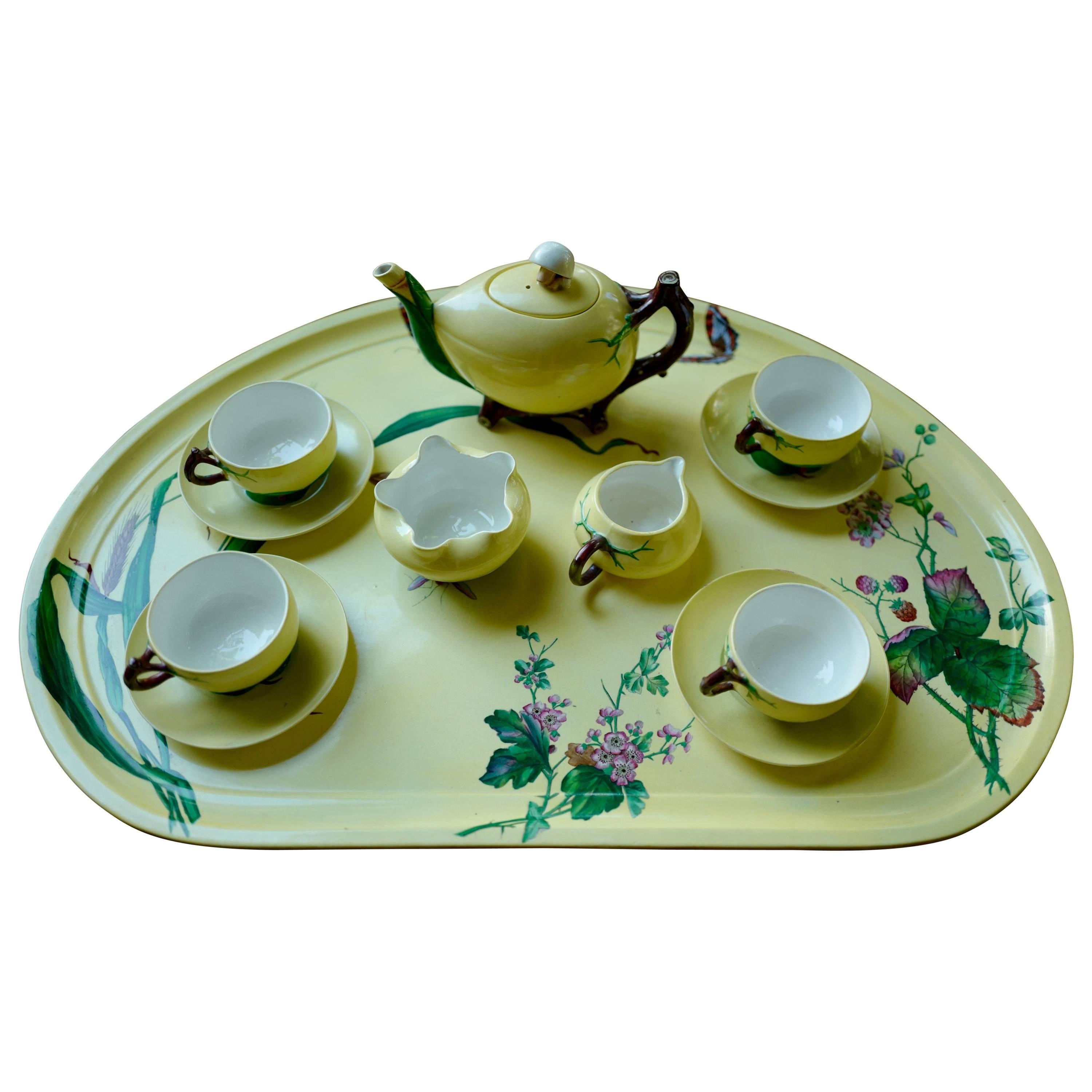 Minton Majolica Eight-Piece Tea Set of the Famous ‘Mushroom and Coconut’ Design For Sale