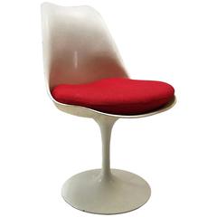 Saarinen Tulip Chair by Knoll 4