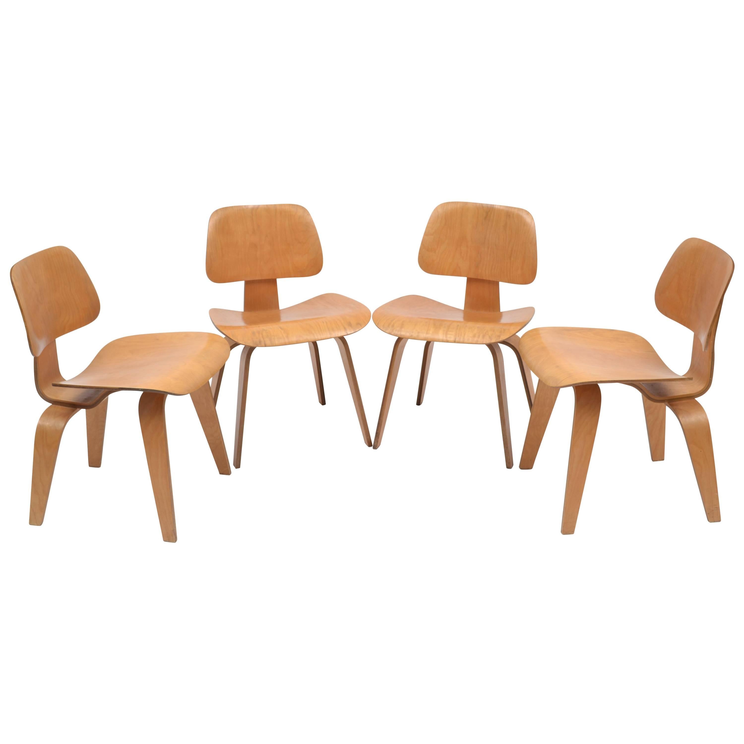 1940s Eames Evans Herman Miller Set of Four DCW Dining Chairs