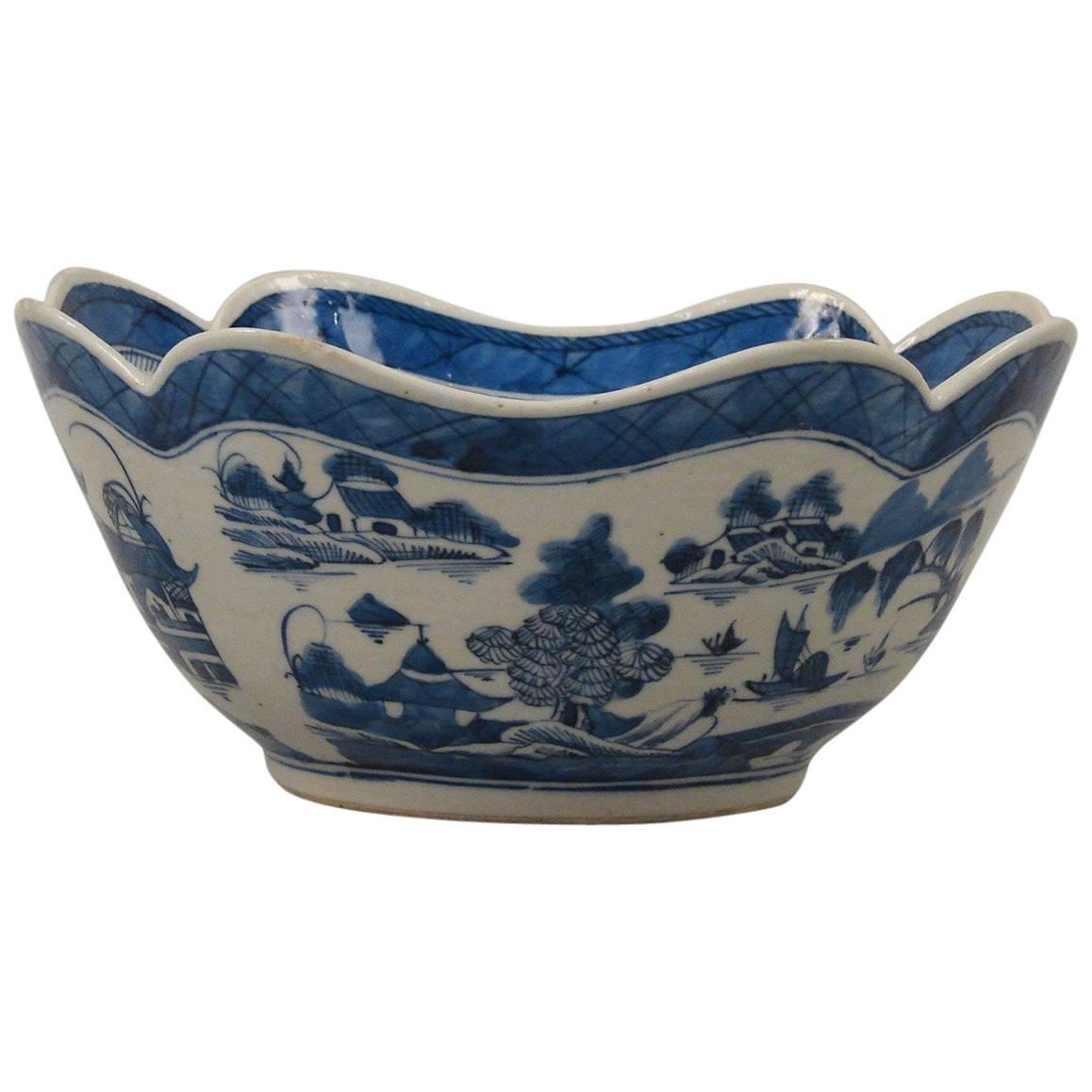 Chinese Export Canton Petal Form Bowl