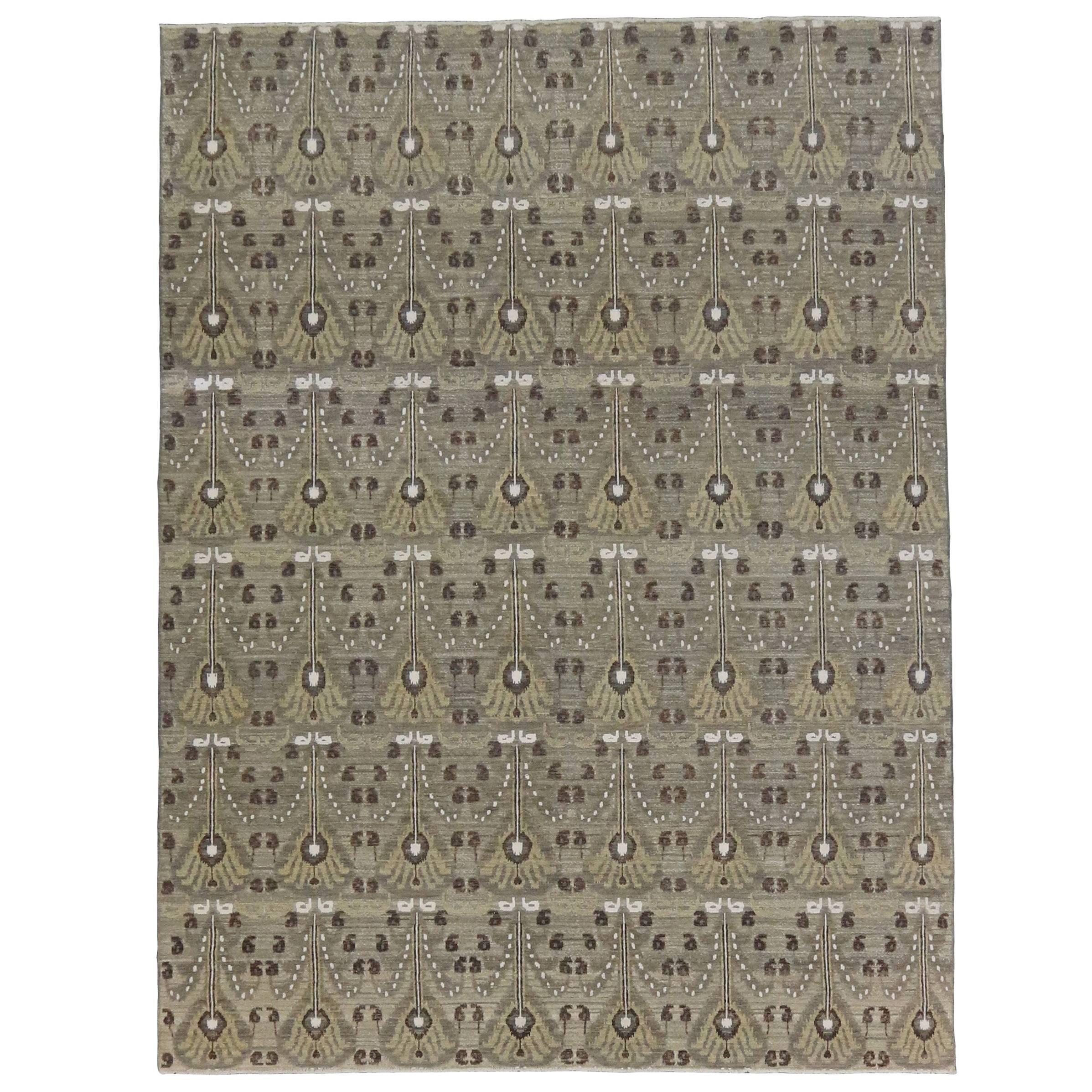 Fine Modern Textured High to Low Ikat Design For Sale