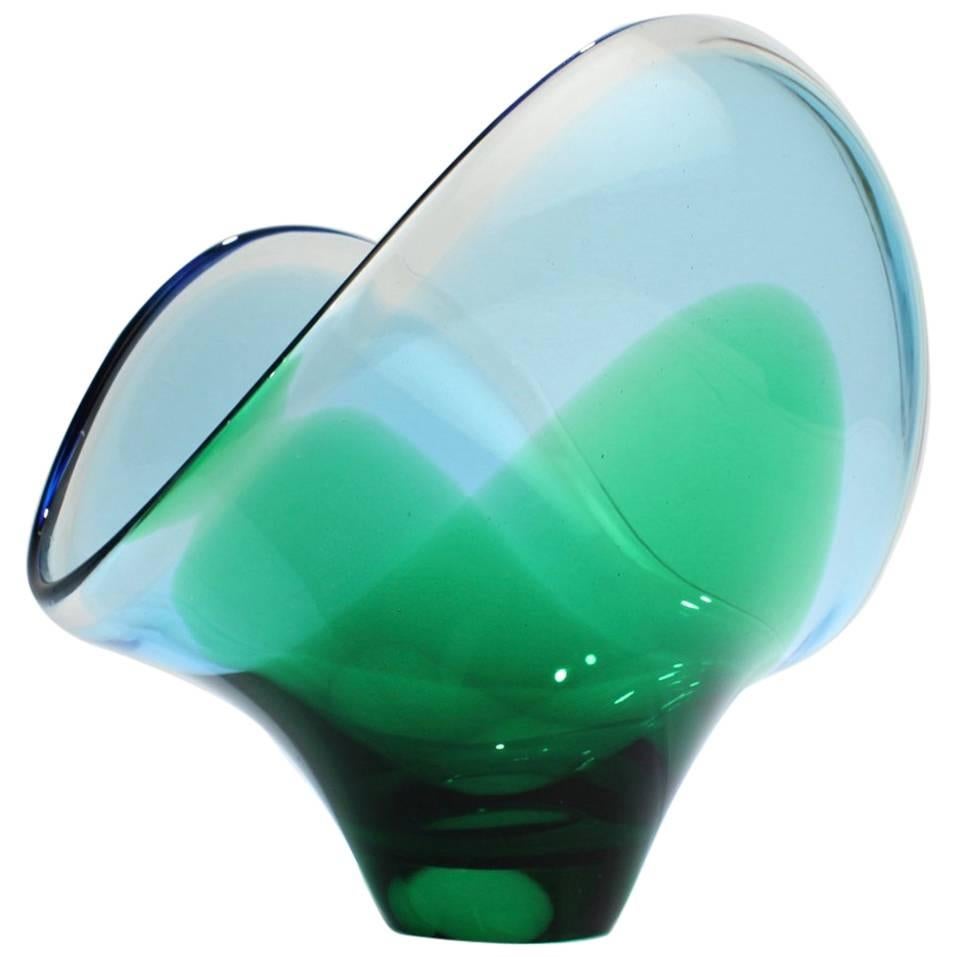Large Mid-Century Modern Murano Italian Sommerso Art Glass Bowl in Blue & Green