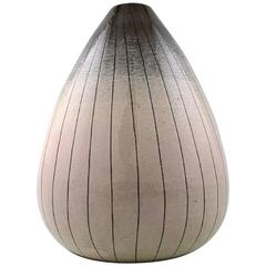 Vicke Lindstrand, Vase in Ceramic, Upsala-Ekeby