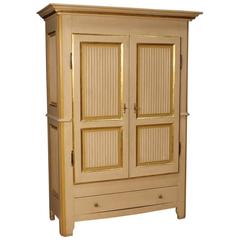 20th Century Italian Lacquered and Gilt Wardrobe 5
