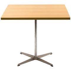 Arne Jacobsen Café Table 8