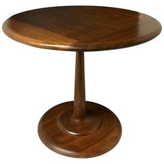 American Mid-Century Modern Small Walnut End Cocktail Table