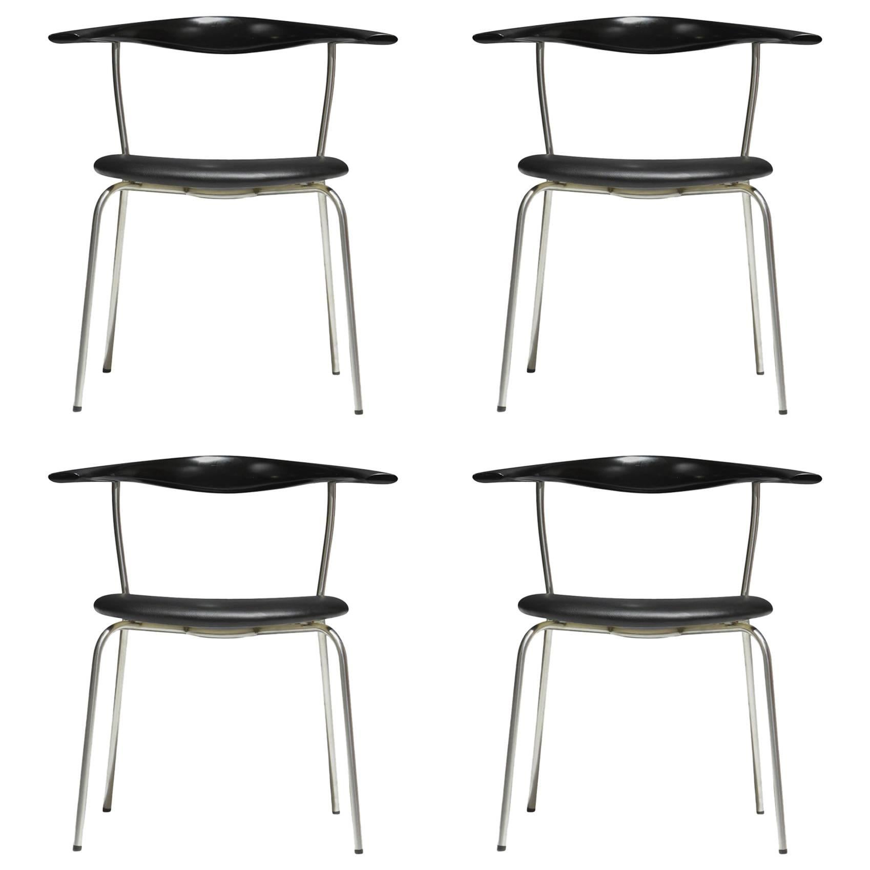 Hans Wegner Pp701 Bull Horn Dining Chairs in Black Lacquer, Leather and Steel