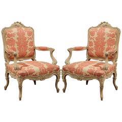 Pair of Mid-20th Century French Louis XV Carved Armchairs with White Wash Finish