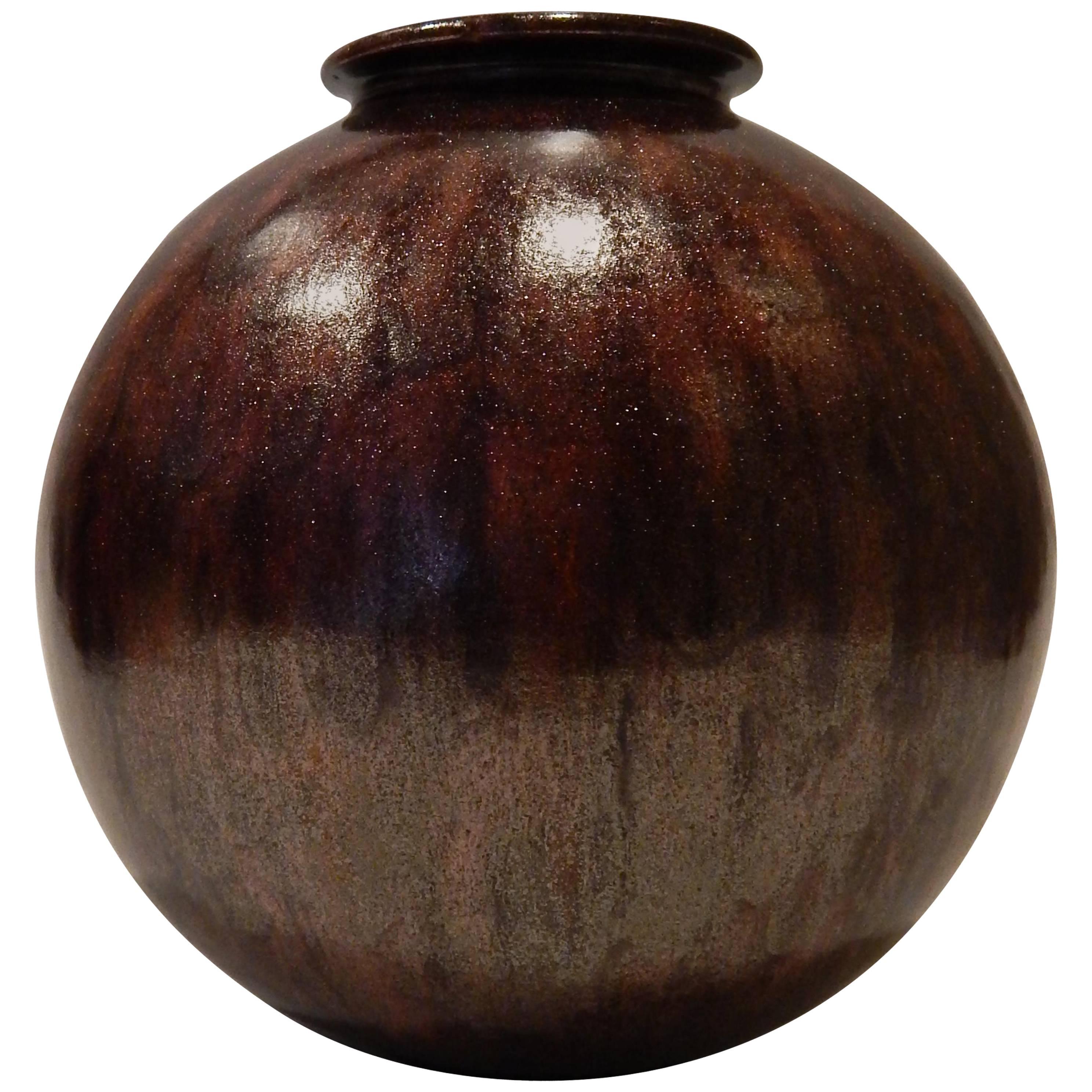Vase en céramique de James Lovera California Studio Potter, datant des années 1950 à 1960 environ en vente